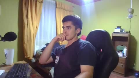 Snapshot of latinn_babe chatting on February 6, 2025, 3:59 am latinn_babe online show from February 6, 2025, 3:59 am