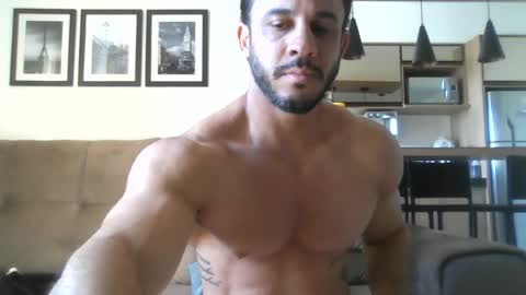 Snapshot of latino_rodri chatting on June 18, 2026, 12:53 pm latino_rodri online show from June 18, 2026, 12:53 pm