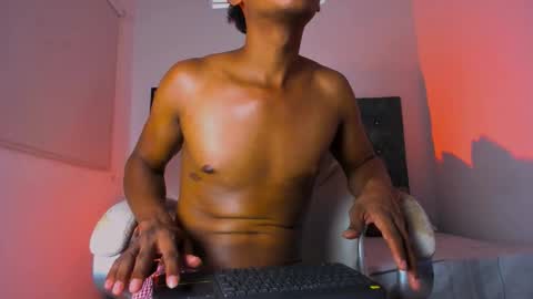 latinodark online show from February 28, 2026, 4:46 am