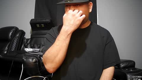 Nico online show from December 17, 2024, 6:56 am