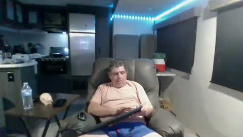 Snapshot of latniter742349 chatting on February 16, 2025, 1:36 am latniter online show from February 16, 2025, 1:36 am