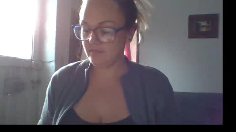 Laura online show from March 19, 2026, 9:41 pm