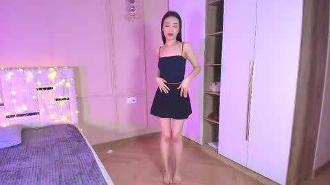 Lauma online show from April 1, 2026, 5:19 am