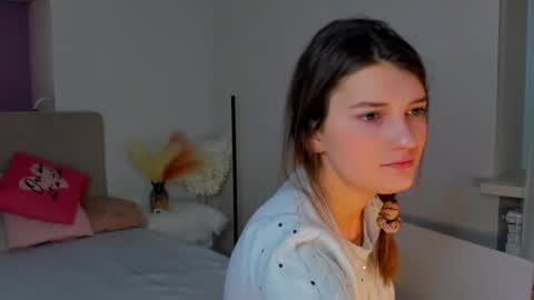 Laura online show from February 10, 2025, 6:20 am