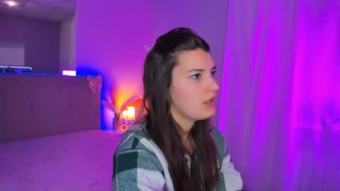 Laura online show from April 8, 2026, 5:07 am