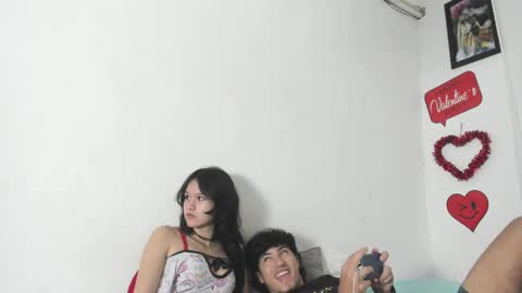 laura_and_kevin online show from February 14, 2026, 9:22 pm