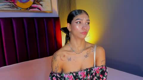 Laura online show from April 14, 2026, 12:44 pm