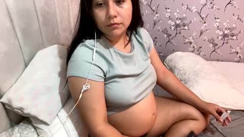 laura online show from January 22, 2025, 2:37 am