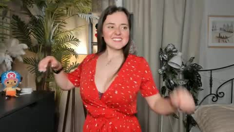 Snapshot of laura_mutti chatting on May 1, 2026, 4:00 pm Samantha online show from May 1, 2026, 4:00 pm
