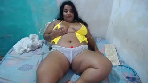 laura_sofia23 online show from May 3, 2026, 5:41 pm