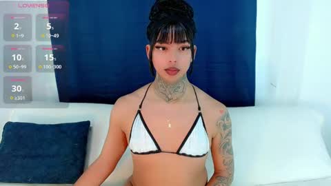 Snapshot of laura_sweet7 chatting on June 8, 2026, 11:43 am Laura online show from June 8, 2026, 11:43 am