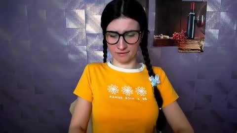 Laura online show from February 15, 2026, 8:24 am