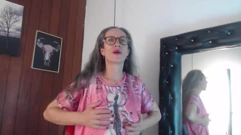 Laura Sofia online show from February 14, 2026, 3:14 am