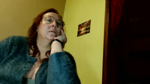 laureanne online show from February 25, 2025, 8:09 pm