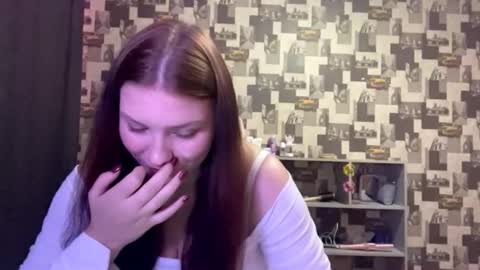 Snapshot of laurenjungling chatting on September 10, 2025, 4:07 pm Hannah online show from September 10, 2025, 4:07 pm