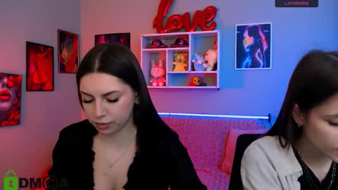 Laure online show from March 15, 2026, 10:10 am