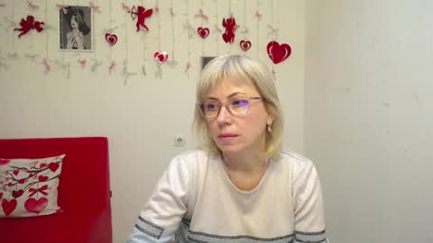 Lauren online show from February 5, 2026, 12:48 am