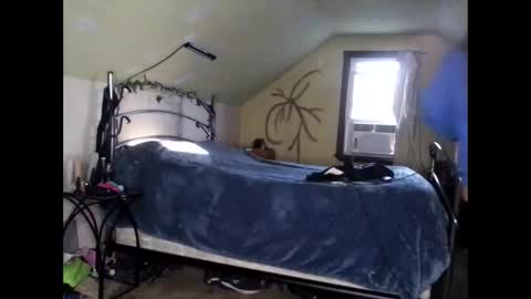 Snapshot of laureybabe44 chatting on December 13, 2024, 8:37 pm Lauren online show from December 13, 2024, 8:37 pm