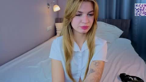 Laura online show from January 5, 2026, 5:27 pm