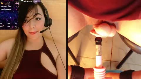lauriss_ online show from May 27, 2026, 2:08 am
