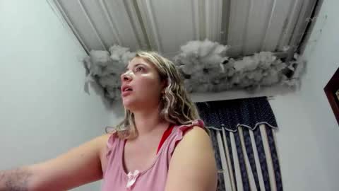 Lauu G online show from February 12, 2026, 10:21 am