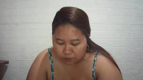 lavalyn214 online show from April 28, 2026, 2:55 pm