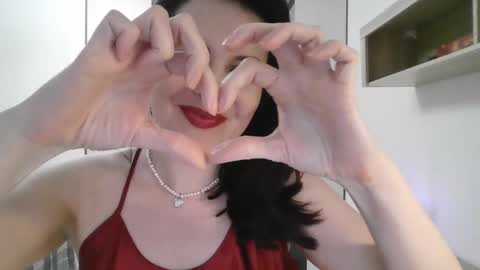 Snapshot of lavender_victoria chatting on January 9, 2025, 11:56 pm Diana online show from January 9, 2025, 11:56 pm
