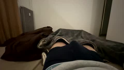 Snapshot of laveudos chatting on November 6, 2025, 9:21 am laveudos online show from November 6, 2025, 9:21 am