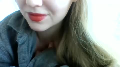 Snapshot of layannalea chatting on December 3, 2024, 9:34 pm layannalea online show from December 3, 2024, 9:34 pm