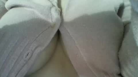 layannalea online show from March 21, 2026, 3:11 am