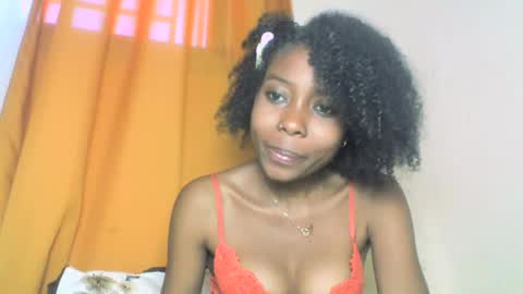 layannek online show from October 6, 2025, 10:23 am