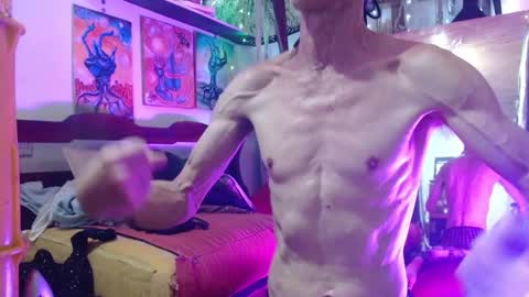 Laye19 online show from December 11, 2024, 12:23 am