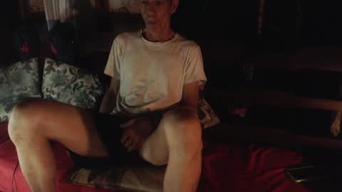 Laye19 online show from November 8, 2025, 9:09 am