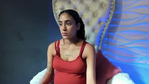 Snapshot of layla_707 chatting on May 19, 2026, 8:48 pm Layla online show from May 19, 2026, 8:48 pm