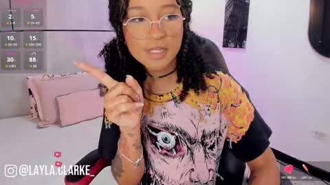 layla_clarke online show from March 25, 2026, 3:45 am