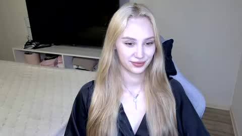 Snapshot of laylapretty001 chatting on July 16, 2026, 4:18 am LaylaPretty001 online show from July 16, 2026, 4:18 am