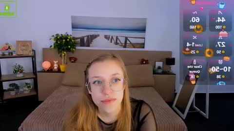 layriantavee online show from February 18, 2025, 6:59 am