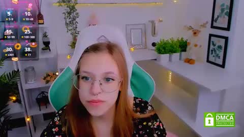 layriantavee online show from February 26, 2025, 6:58 am