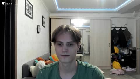 Snapshot of lazaret1k chatting on May 12, 2026, 10:51 pm Vladi online show from May 12, 2026, 10:51 pm