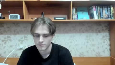 Snapshot of lazaret1k chatting on June 15, 2026, 4:53 pm Vladi online show from June 15, 2026, 4:53 pm