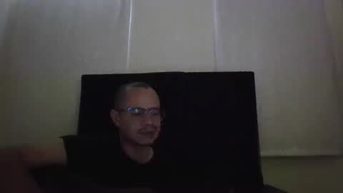 Snapshot of lazy_bad_boy chatting on February 8, 2026, 7:39 pm lazy_bad_boy online show from February 8, 2026, 7:39 pm