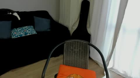 Alex online show from April 6, 2026, 5:08 am