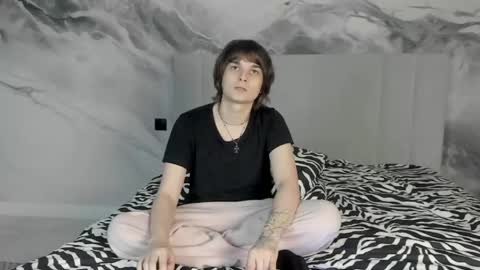 Alex online show from May 27, 2026, 6:16 pm