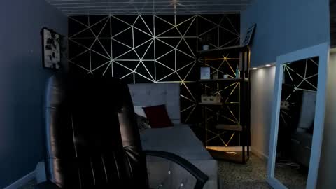 Lea Velle online show from October 17, 2025, 4:15 am