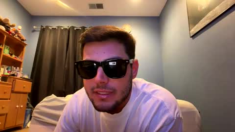 leaderzac online show from May 26, 2026, 2:40 am