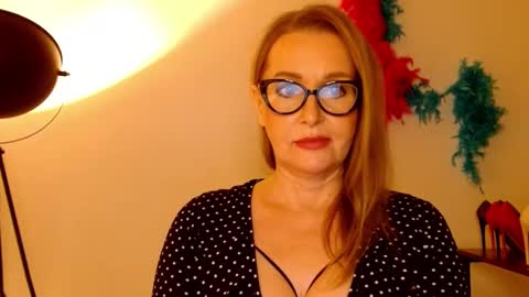 Snapshot of leadesire chatting on February 20, 2025, 6:57 pm LEA online show from February 20, 2025, 6:57 pm