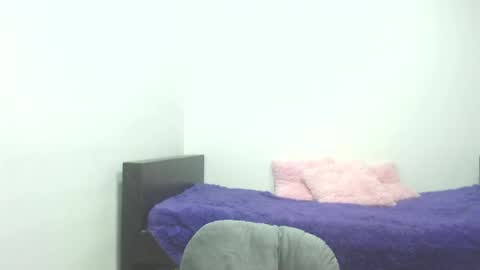 leah_susman online show from September 13, 2025, 2:00 am