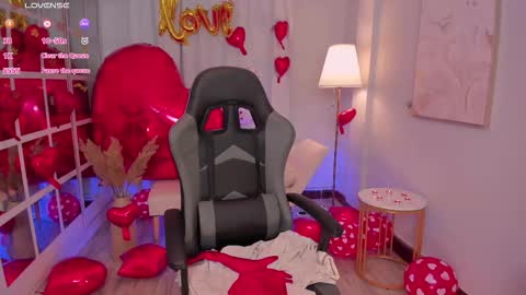 Leah Jones online show from February 14, 2026, 4:04 pm