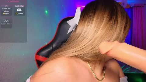 leah online show from February 6, 2025, 1:10 pm