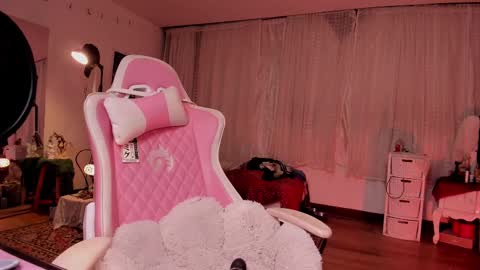  Amelia Black  OF AMELIABLACK666 I lost all my thumbs up help me to get 80 online show from March 12, 2025, 6:40 am